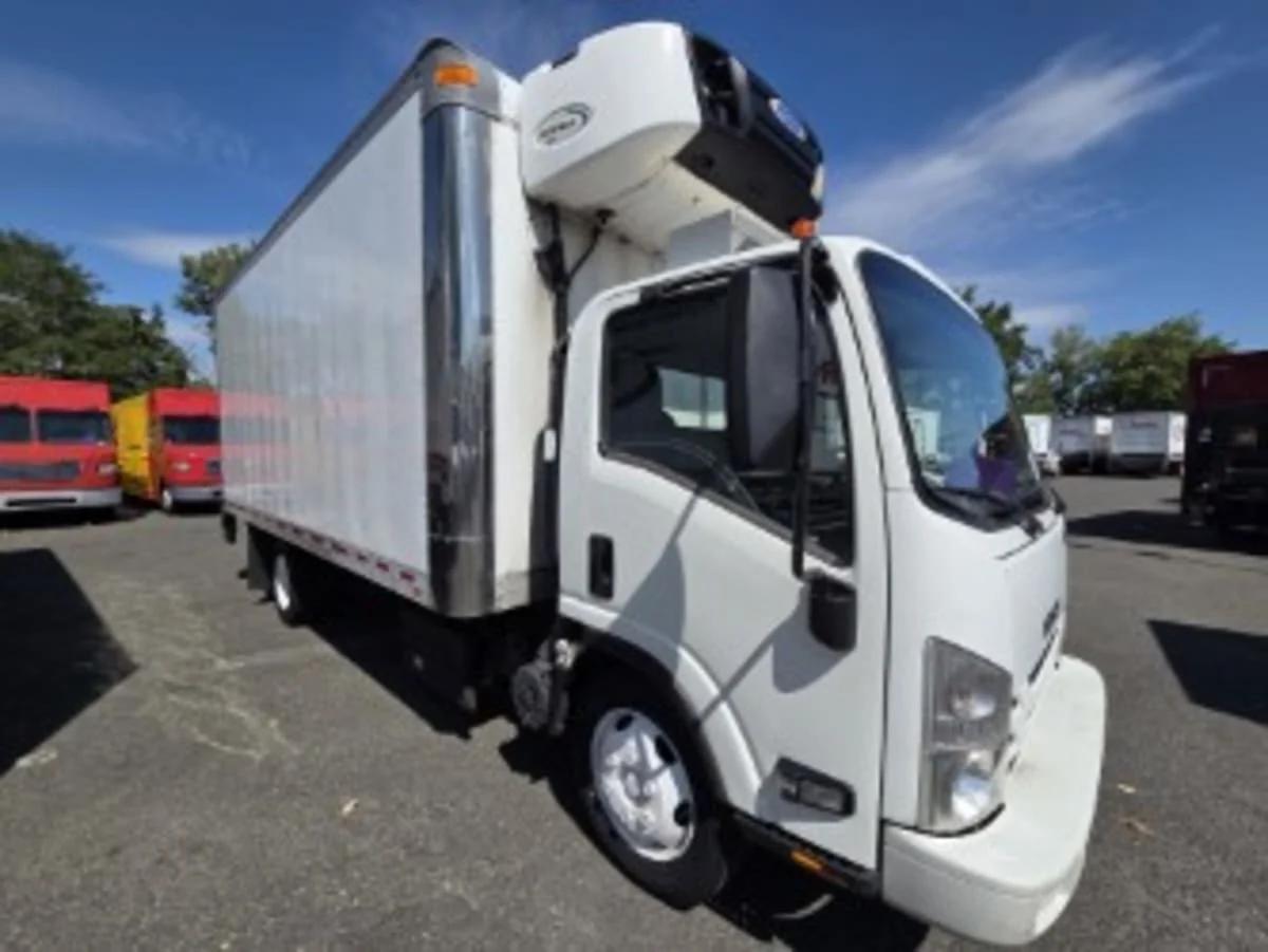 2018 Isuzu NRR