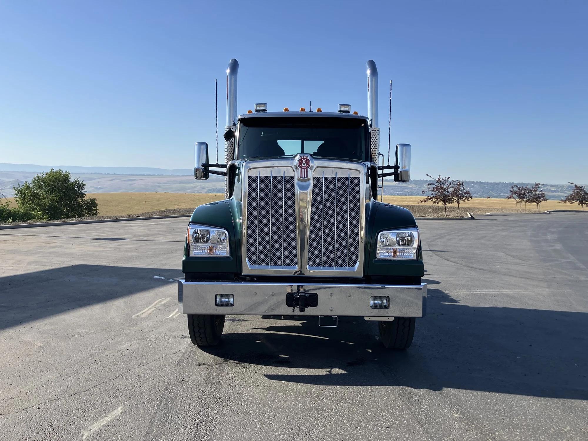 2026 Kenworth W990 in Lewiston, ID, ID — photo 3