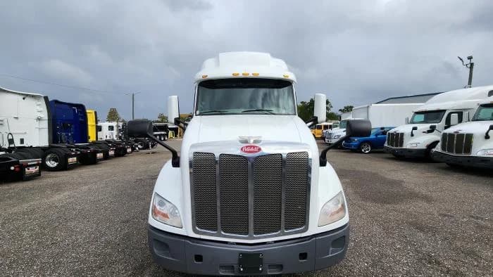 2021 Peterbilt 579 in Lake City, FL — photo 9