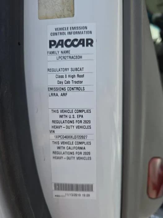 2020 Peterbilt 567 — photo 21