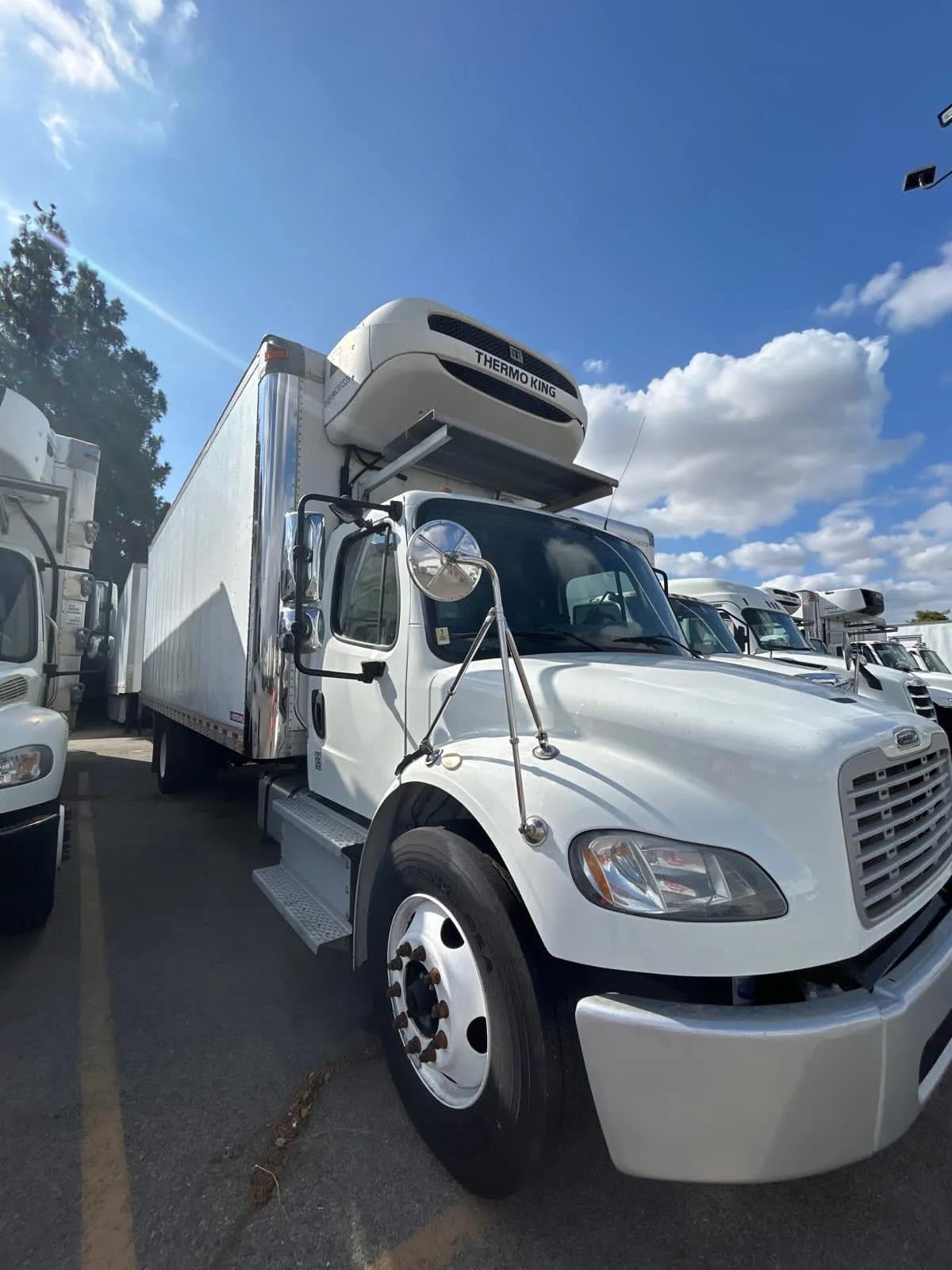 2019 Freightliner M2 106