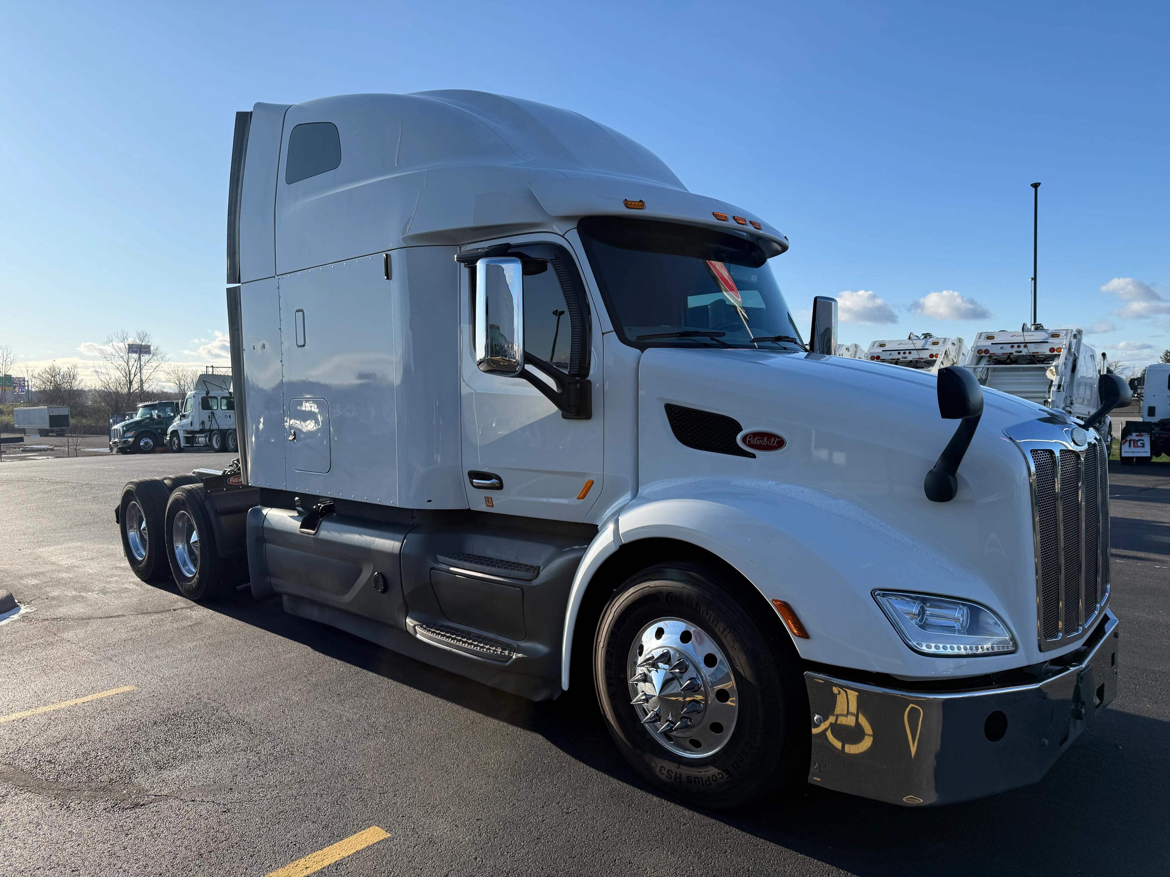 2020 Peterbilt 579 in Cincinnati, OH — photo 7