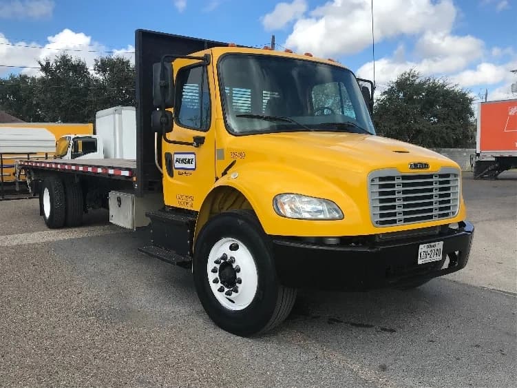 2019 Freightliner M2 106