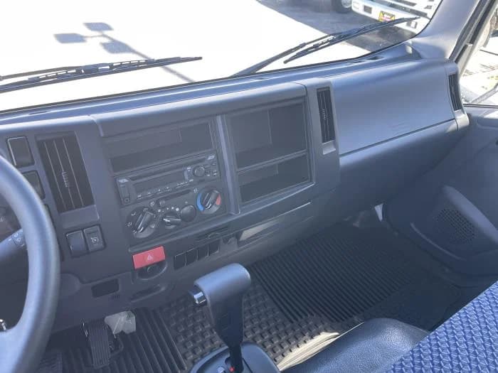 2025 Isuzu NRR in Whittier, CA — photo 13