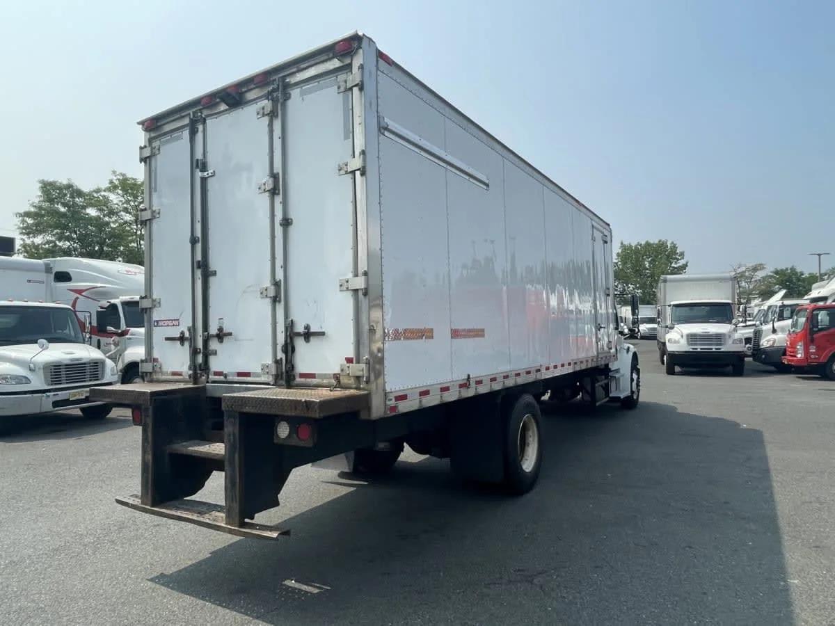 2019 Freightliner M2 106 in Newark, NJ — photo 4