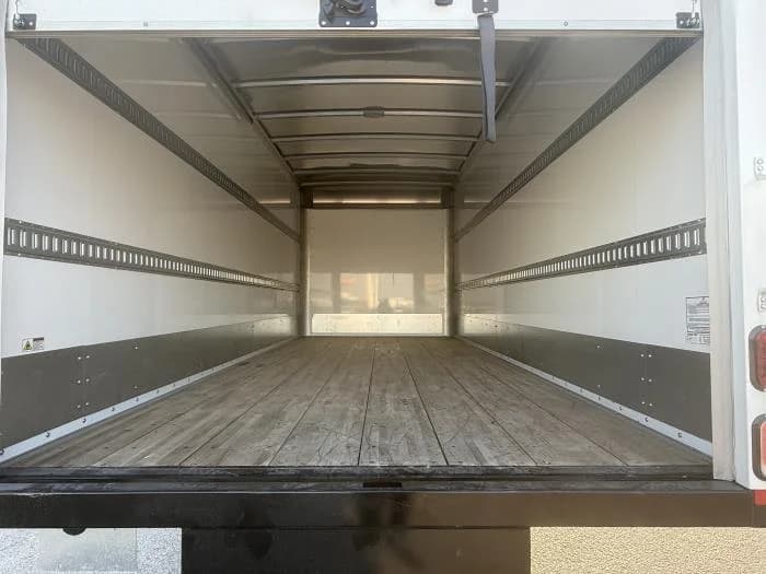 2025 Isuzu NRR in Dallas, TX — photo 16