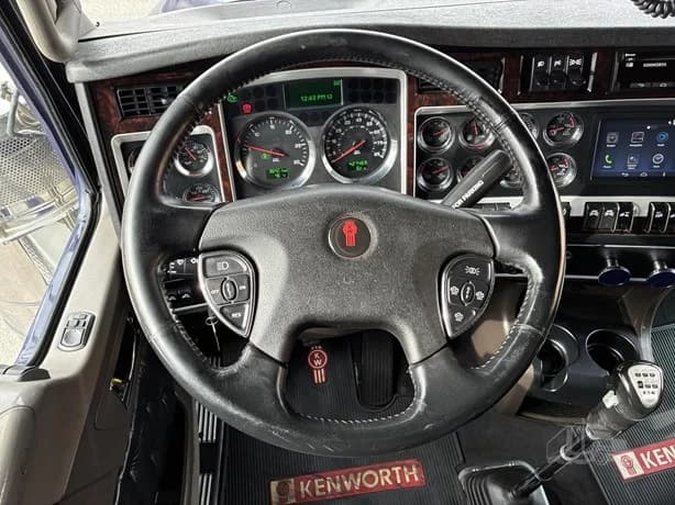 2023 Kenworth W900 in Grand Junction, CO — photo 47