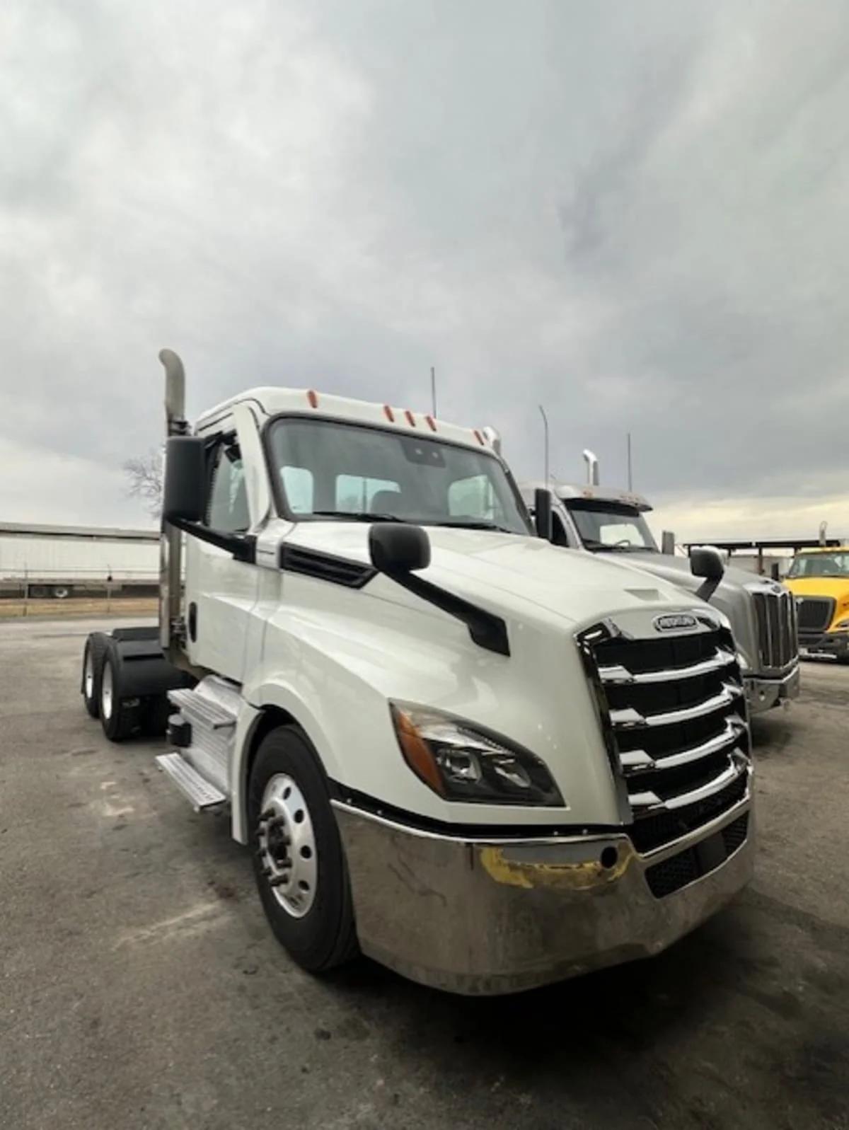 2021 Freightliner Cascadia