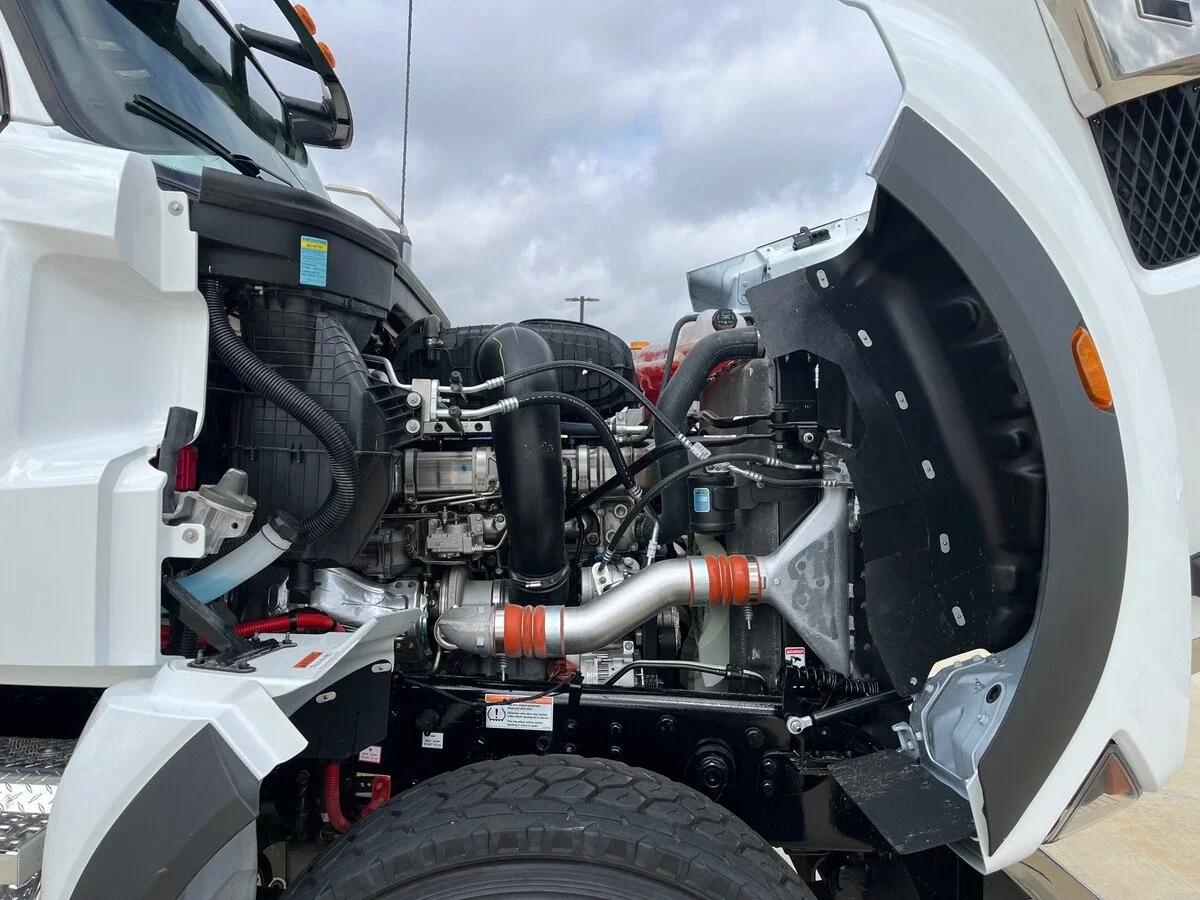2027 Western Star 49X — photo 14