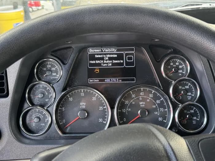 2022 Peterbilt 579 in El Paso, TX — photo 12