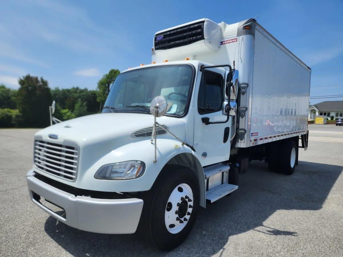 2018 Freightliner M2 106