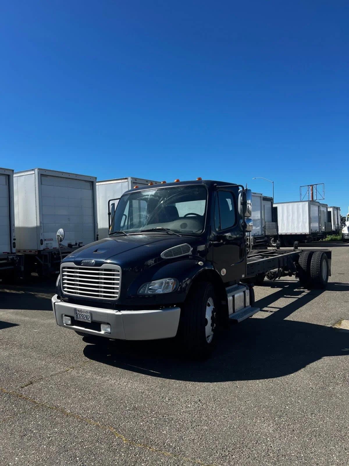 2019 Freightliner M2 106