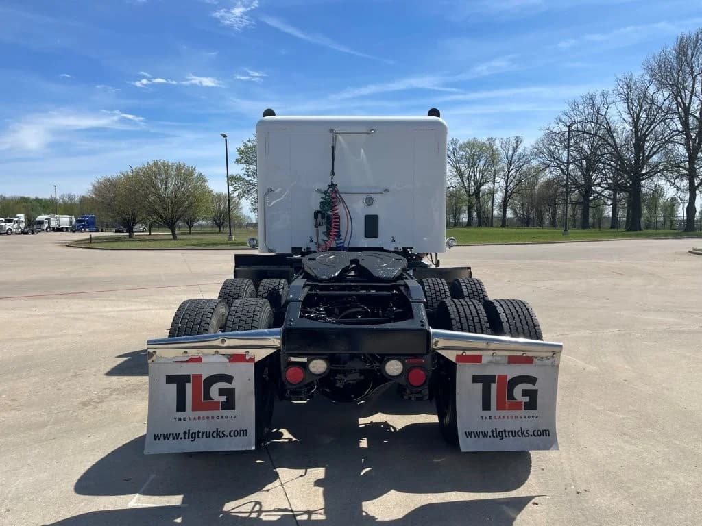 2022 Peterbilt 567 in Springfield, MO — photo 5