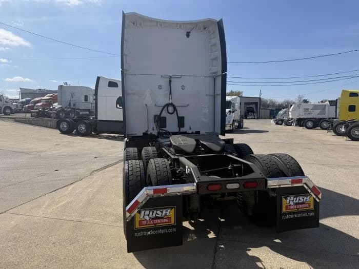 2024 Peterbilt 579 — photo 41
