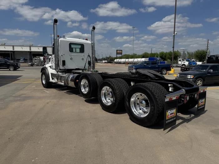 2027 Peterbilt 567 in Houston, TX — photo 6