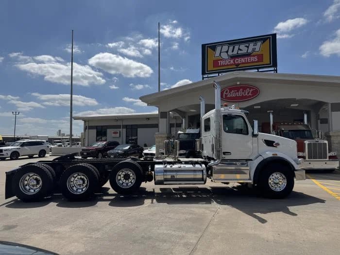 2027 Peterbilt 567 in Houston, TX — photo 9