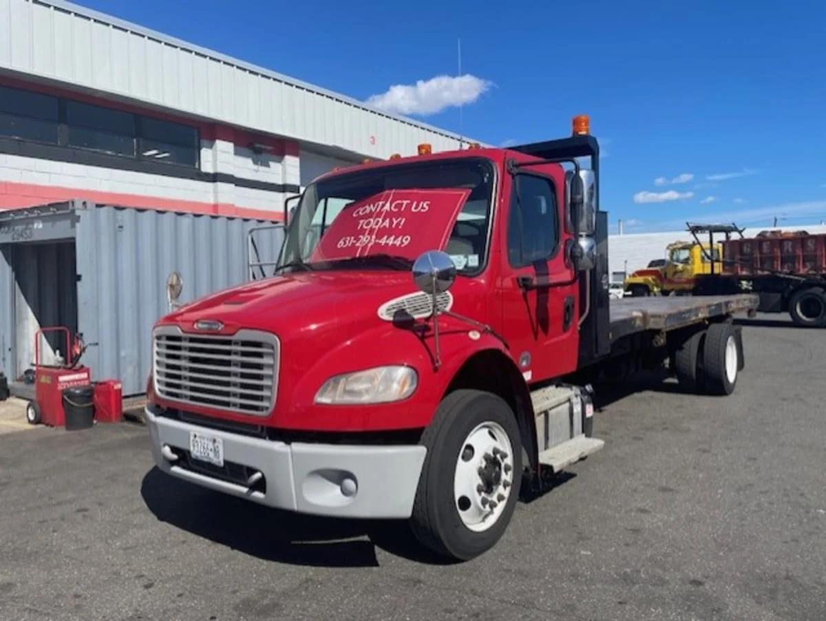 2018 Freightliner M2 106