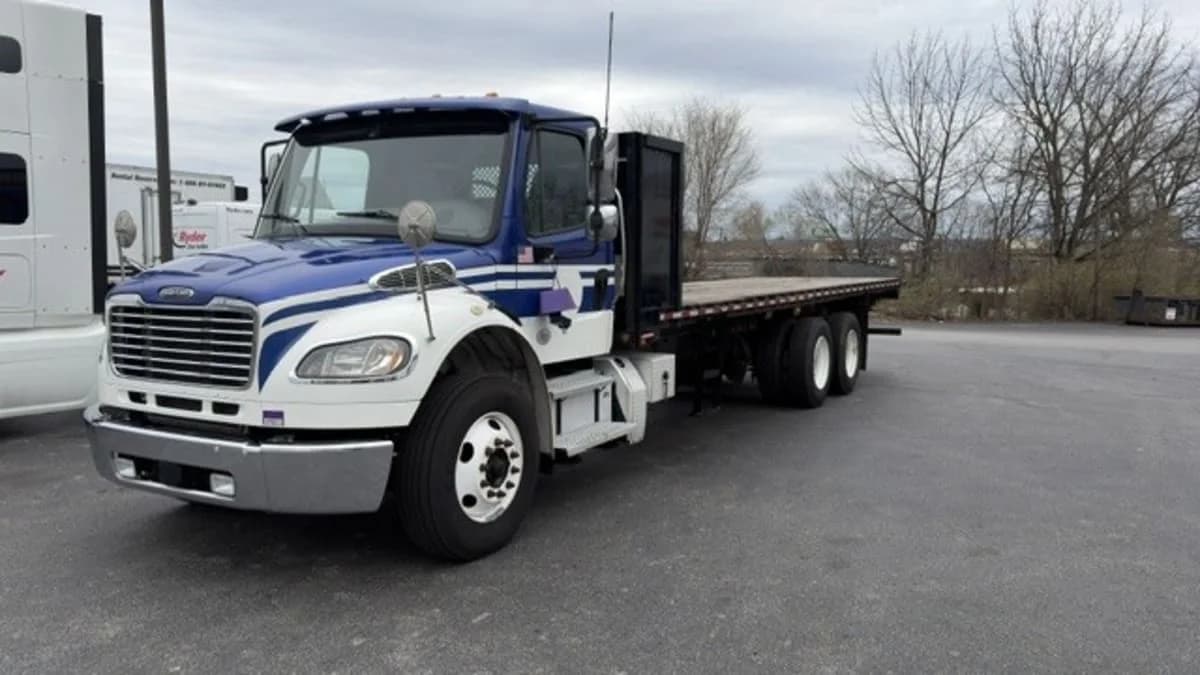 2020 Freightliner M2 106