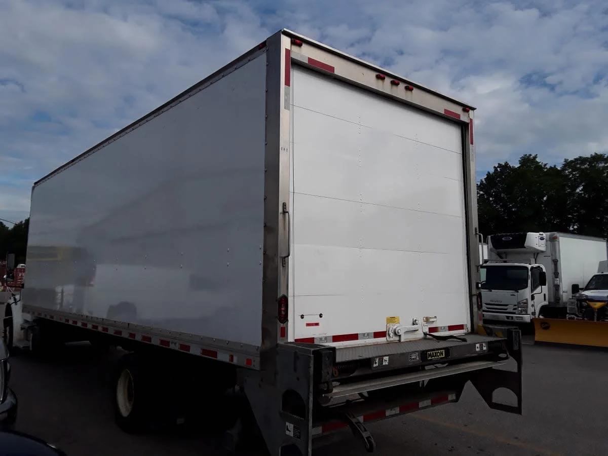 2018 Freightliner M2 106 in Salisbury, MA — photo 6