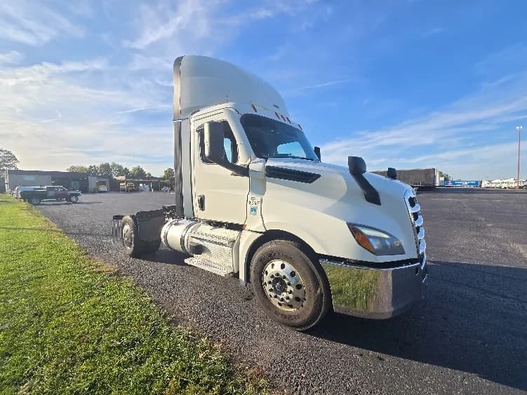 2020 Freightliner Cascadia in White Deer, PA