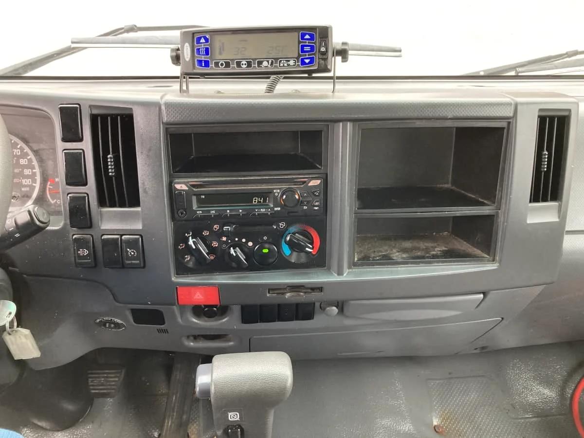 2020 Isuzu NRR in Springfield, MA — photo 13