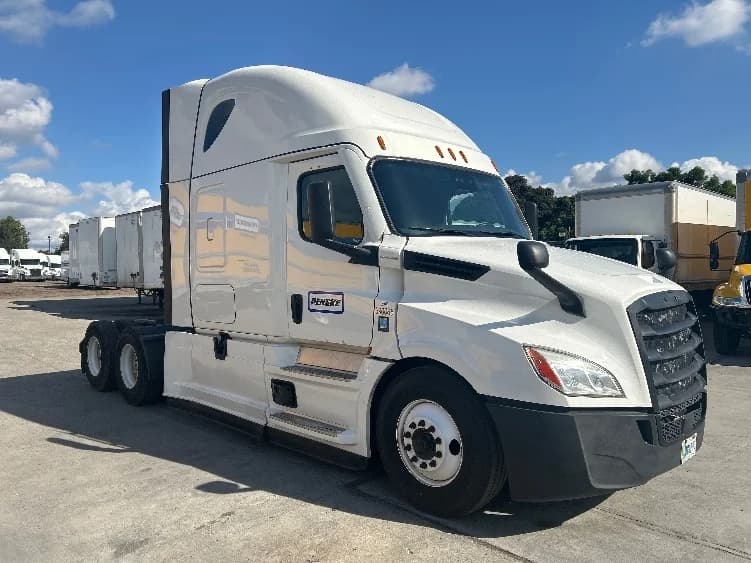 2023 Freightliner Cascadia