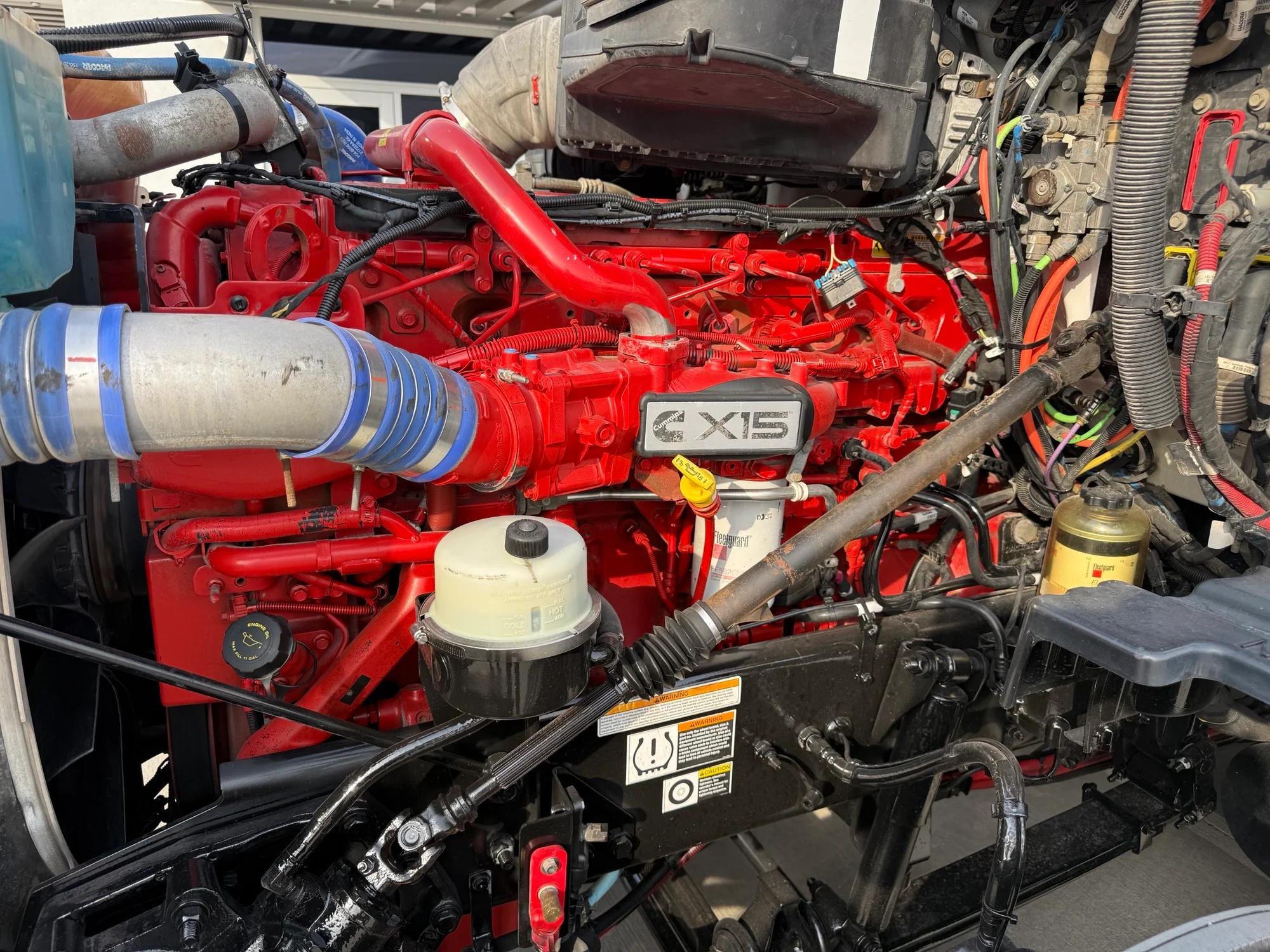 2021 Peterbilt 579 in Lowell, AR — photo 9