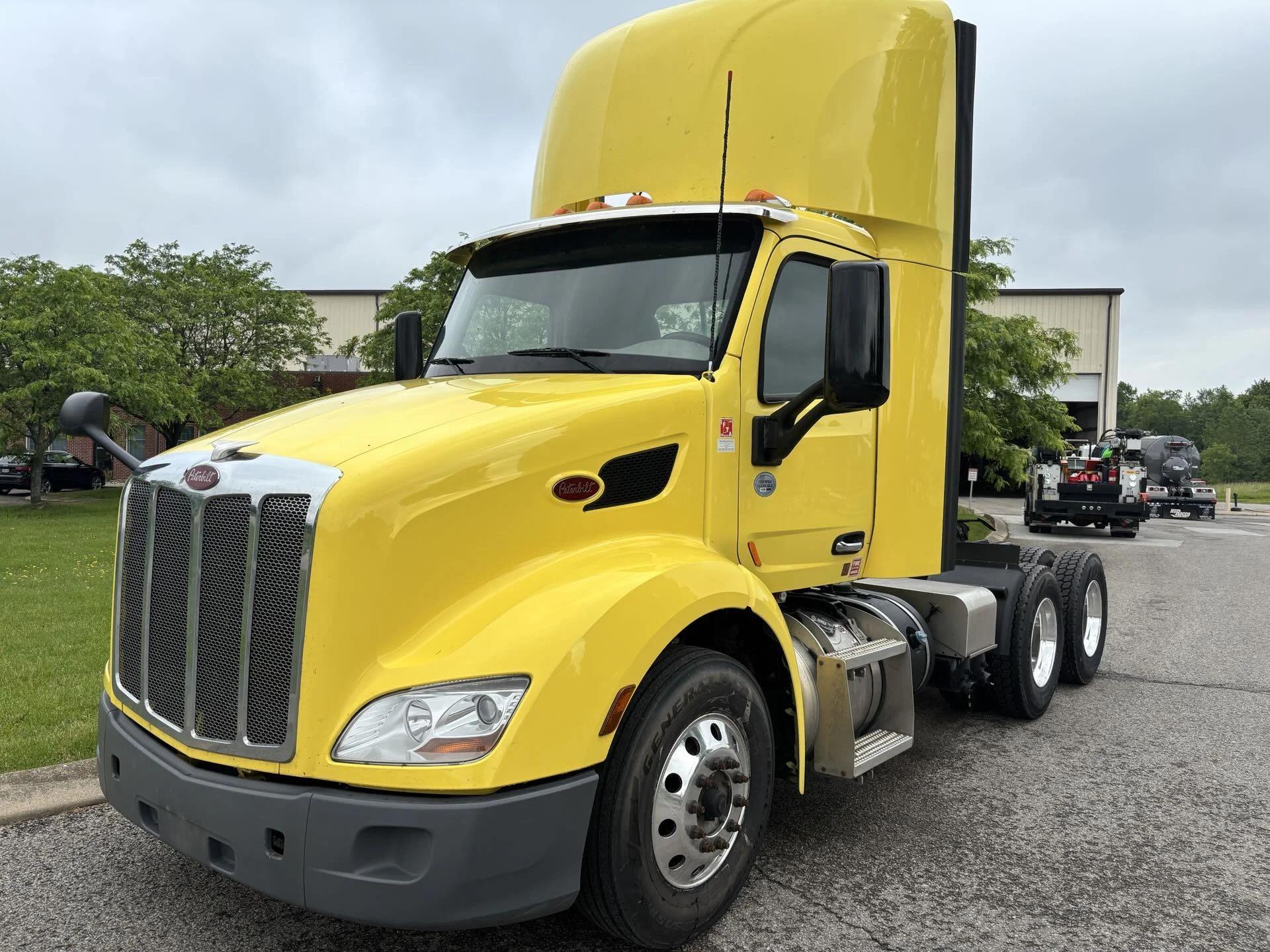 2021 Peterbilt 579 in Lima, OH