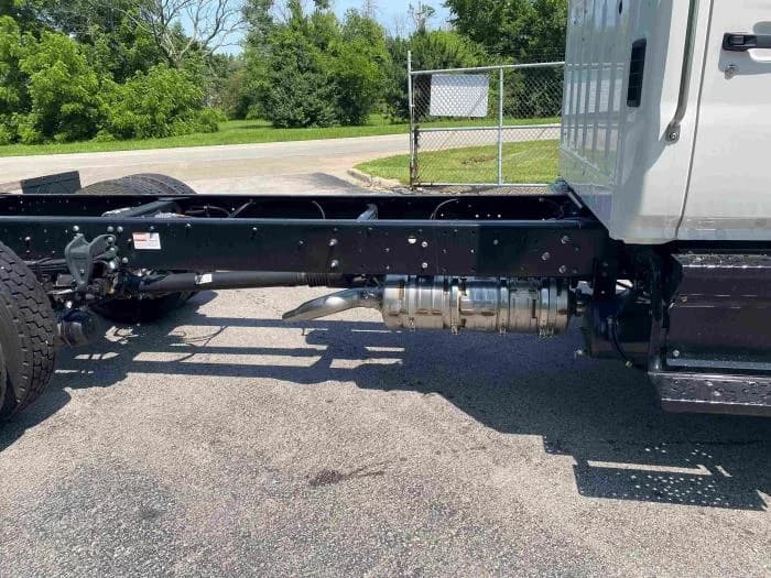 2025 Hino L6 in Olathe, KS — photo 15