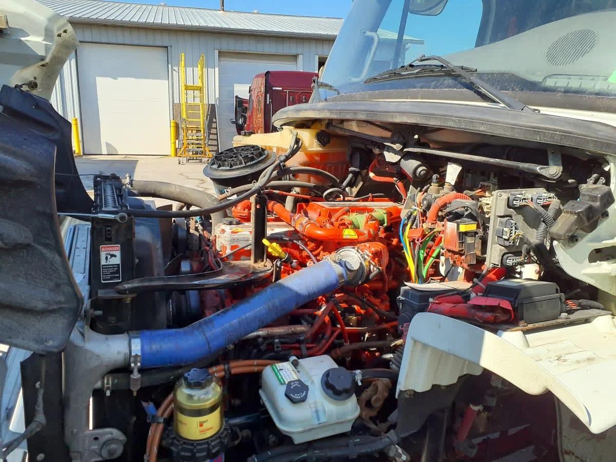 2019 Freightliner M2 106 in Indianapolis, IN — photo 9