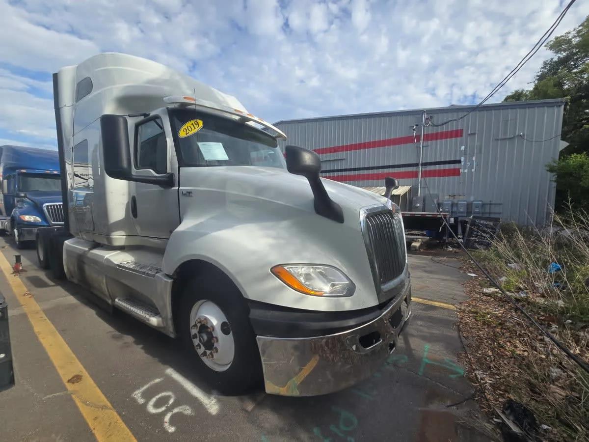 2019 International LT