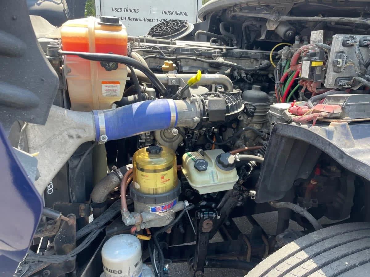 2020 Freightliner M2 112 in Farmingdale, NY — photo 8