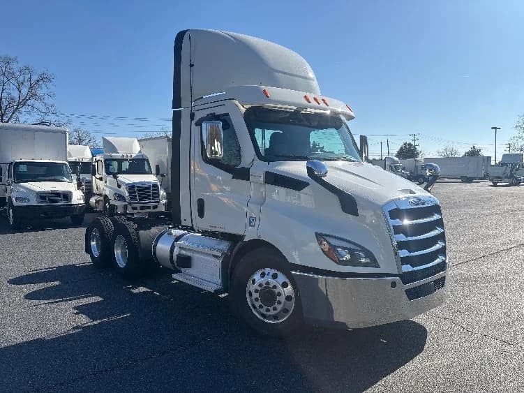 2021 Freightliner Cascadia in Concord, NC