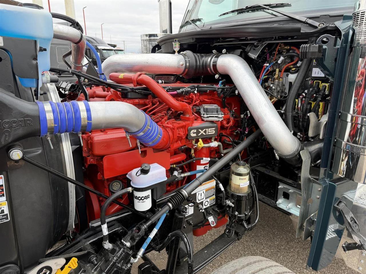 2027 Peterbilt 589 in Eau Claire, WI — photo 6