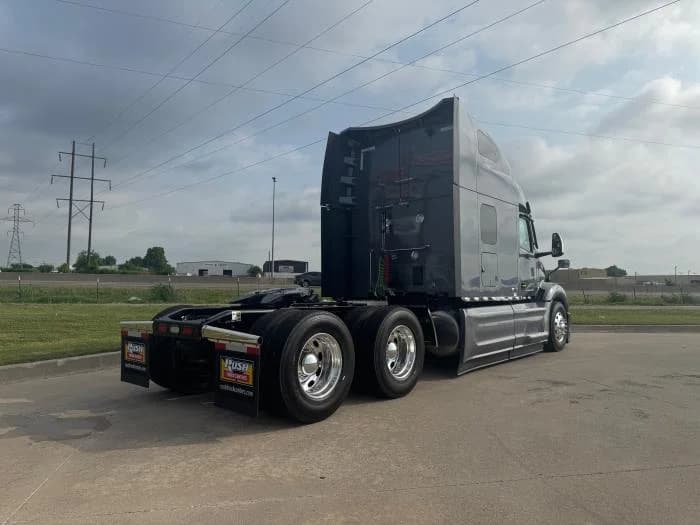 2026 Peterbilt 579 in Oklahoma City, OK — photo 7
