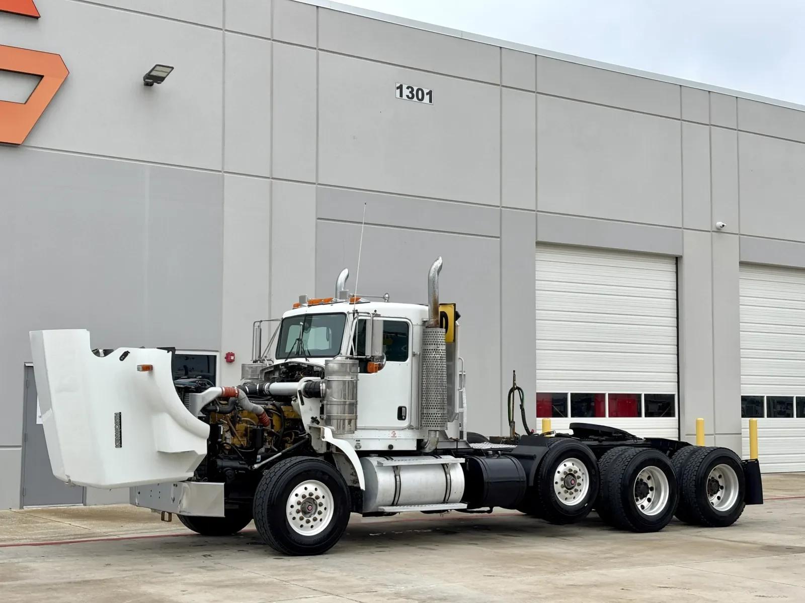 2005 Kenworth T800 in Hutchins, TX — photo 10