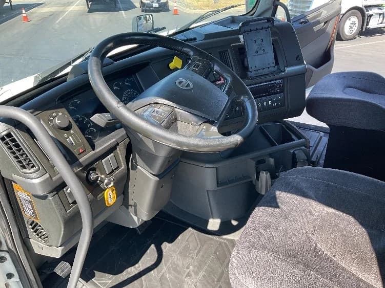 2020 Volvo in Stockton, CA — photo 10