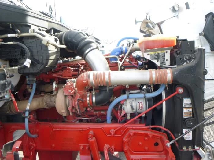 2023 Peterbilt 567 — photo 36