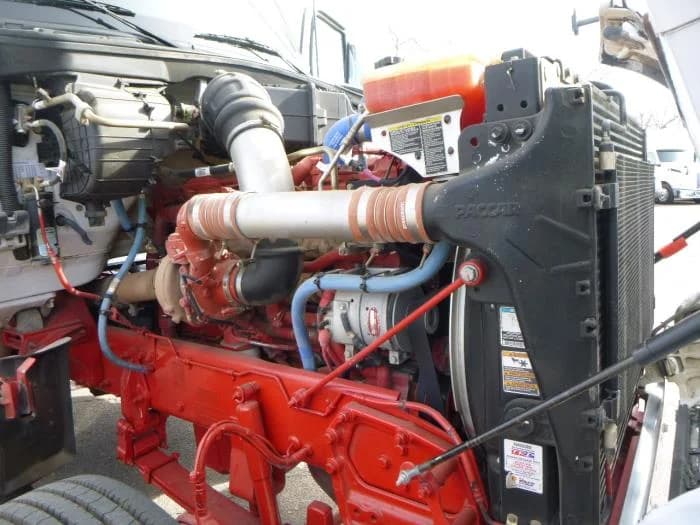 2023 Peterbilt 567 — photo 35