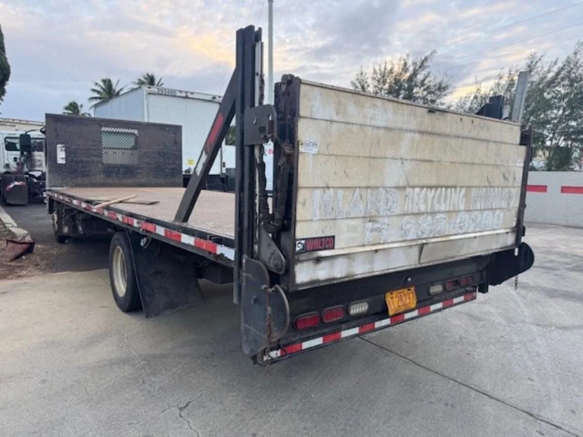 2020 Isuzu NQR in Kapolei, HI — photo 6