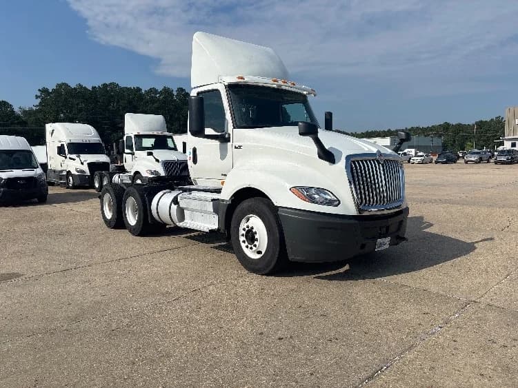 2019 International LT