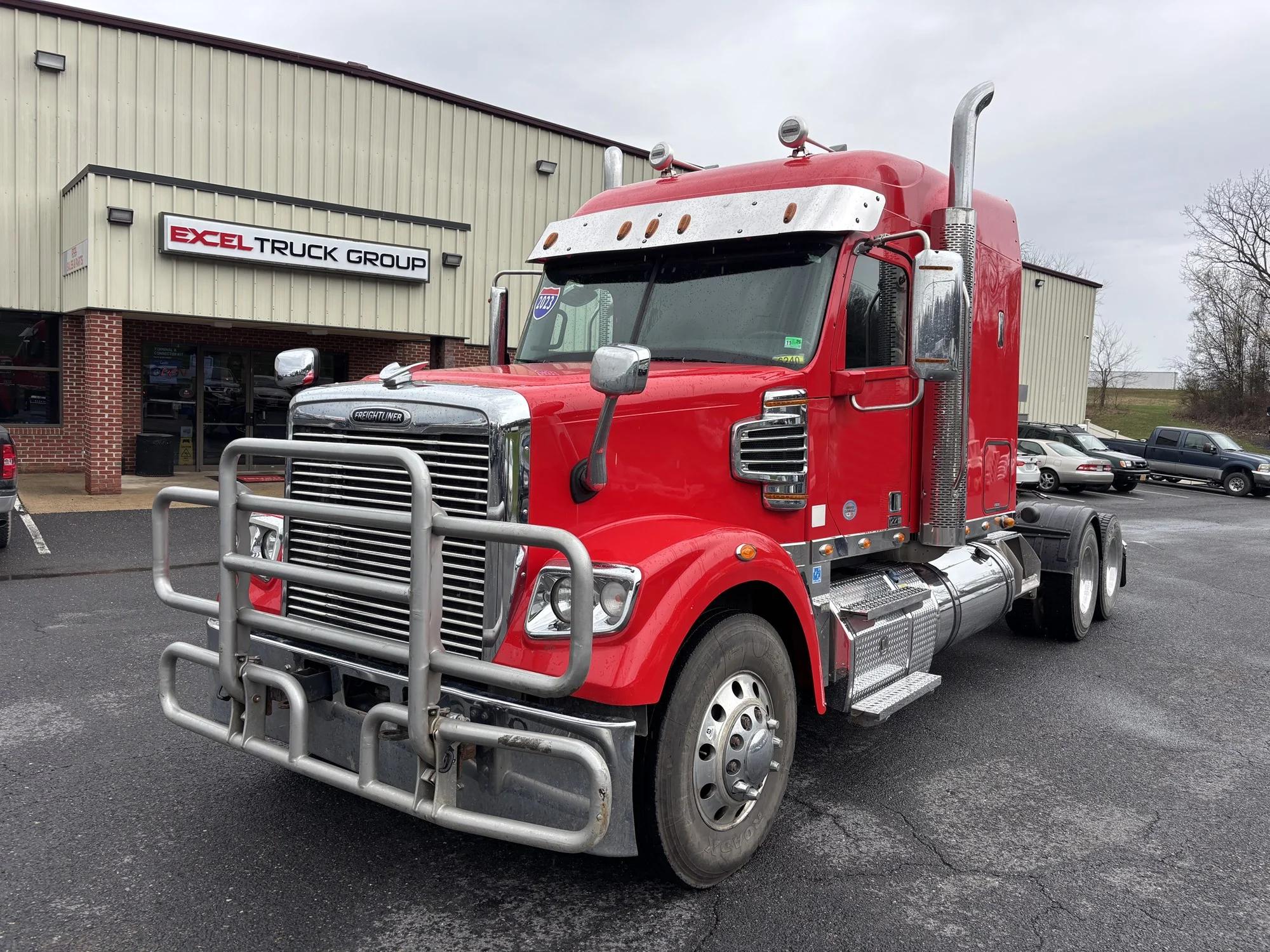 2023 Freightliner 122SD