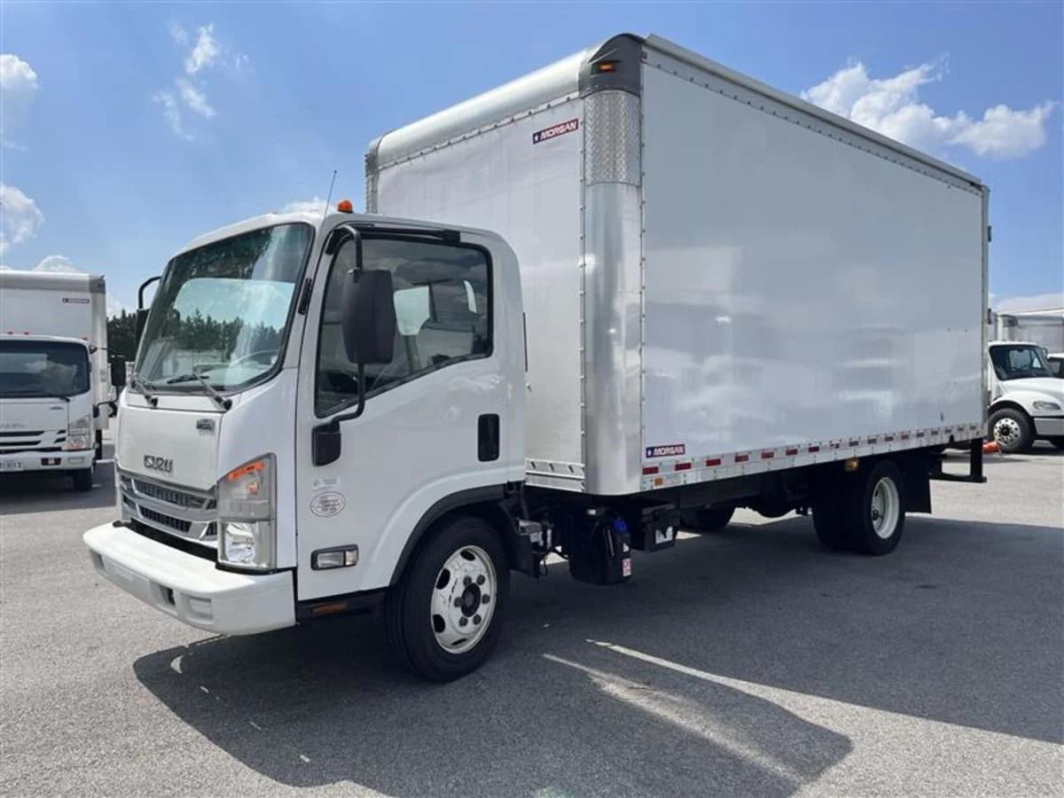 2019 Isuzu NRR