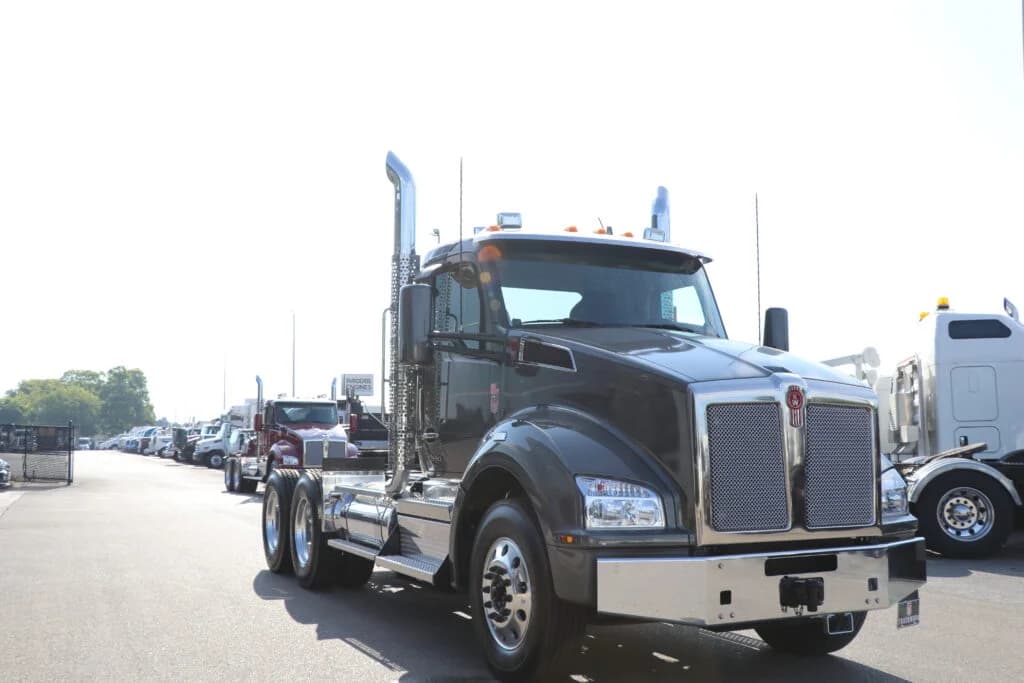 2027 Kenworth in Jackson, MS
