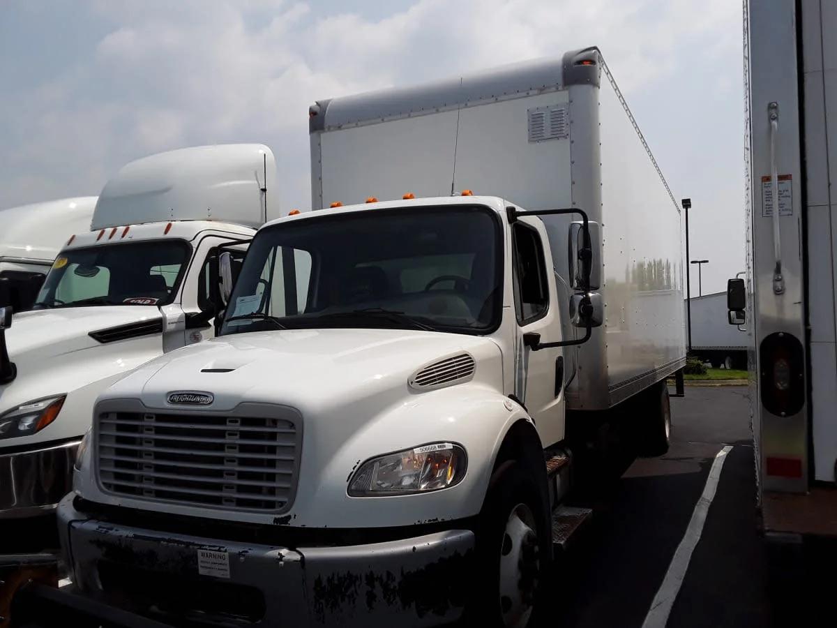 2022 Freightliner M2 106
