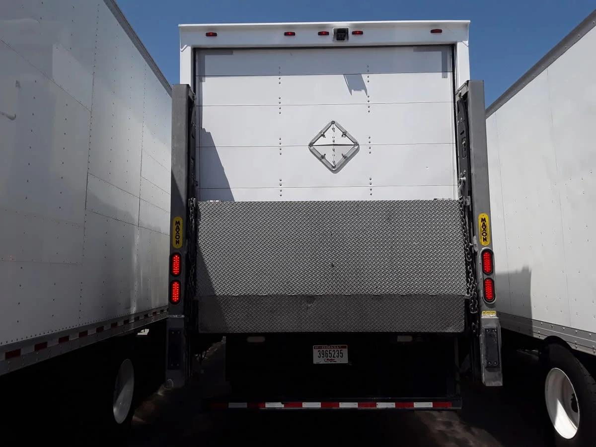 2019 Freightliner M2 106 in Montebello, CA — photo 5