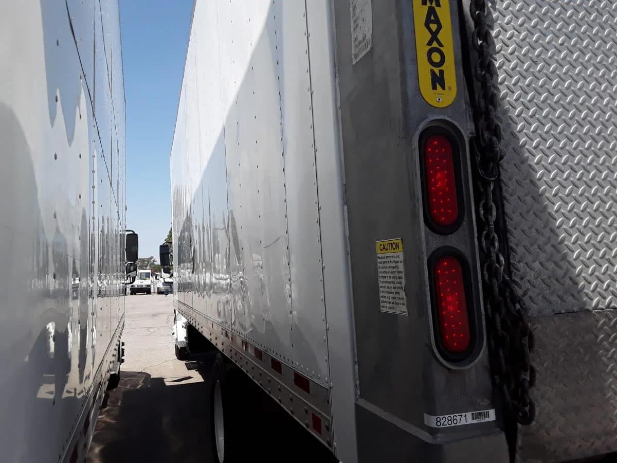 2019 Freightliner M2 106 in Montebello, CA — photo 11