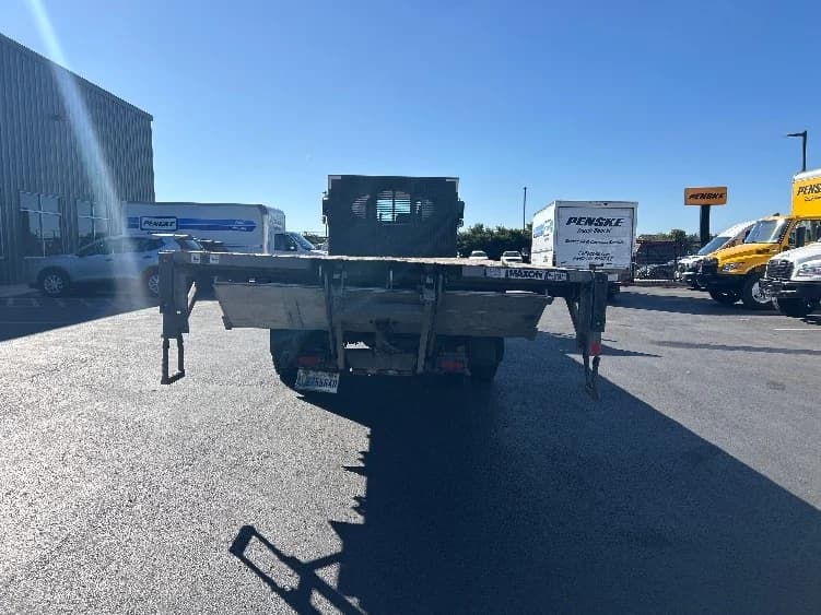2019 Hino 268 in Portland, OR — photo 7