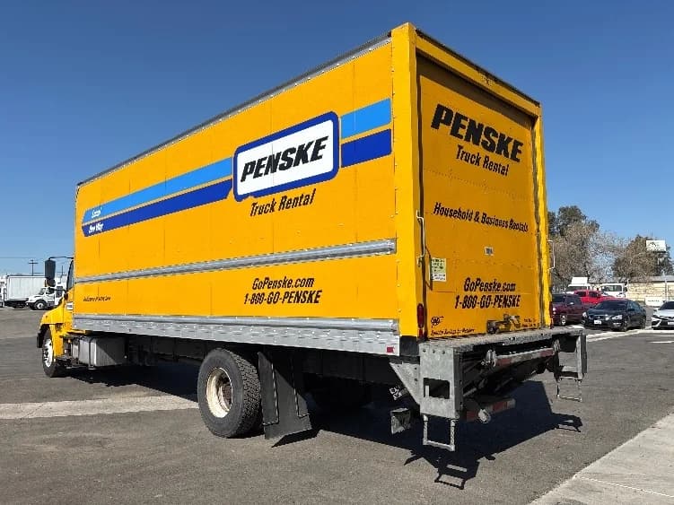 2020 Hino 338 in Fresno, CA — photo 6