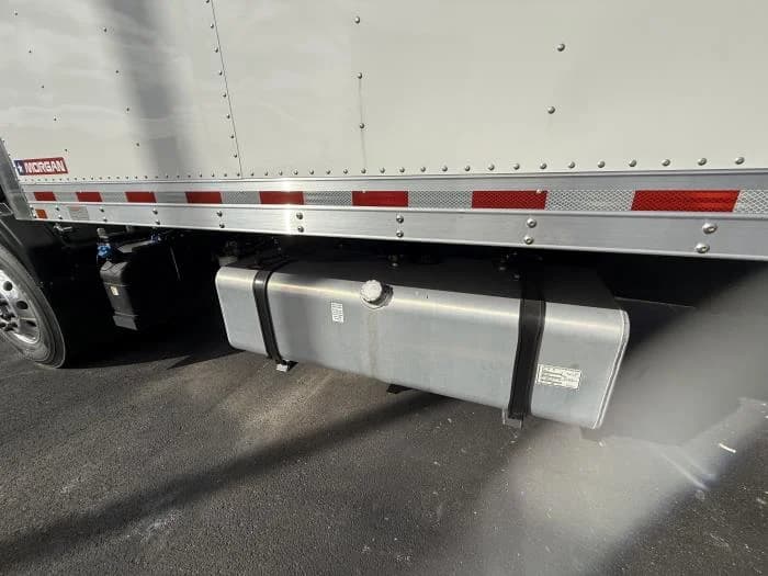 2025 Isuzu FTR in Columbus, OH, OH — photo 9